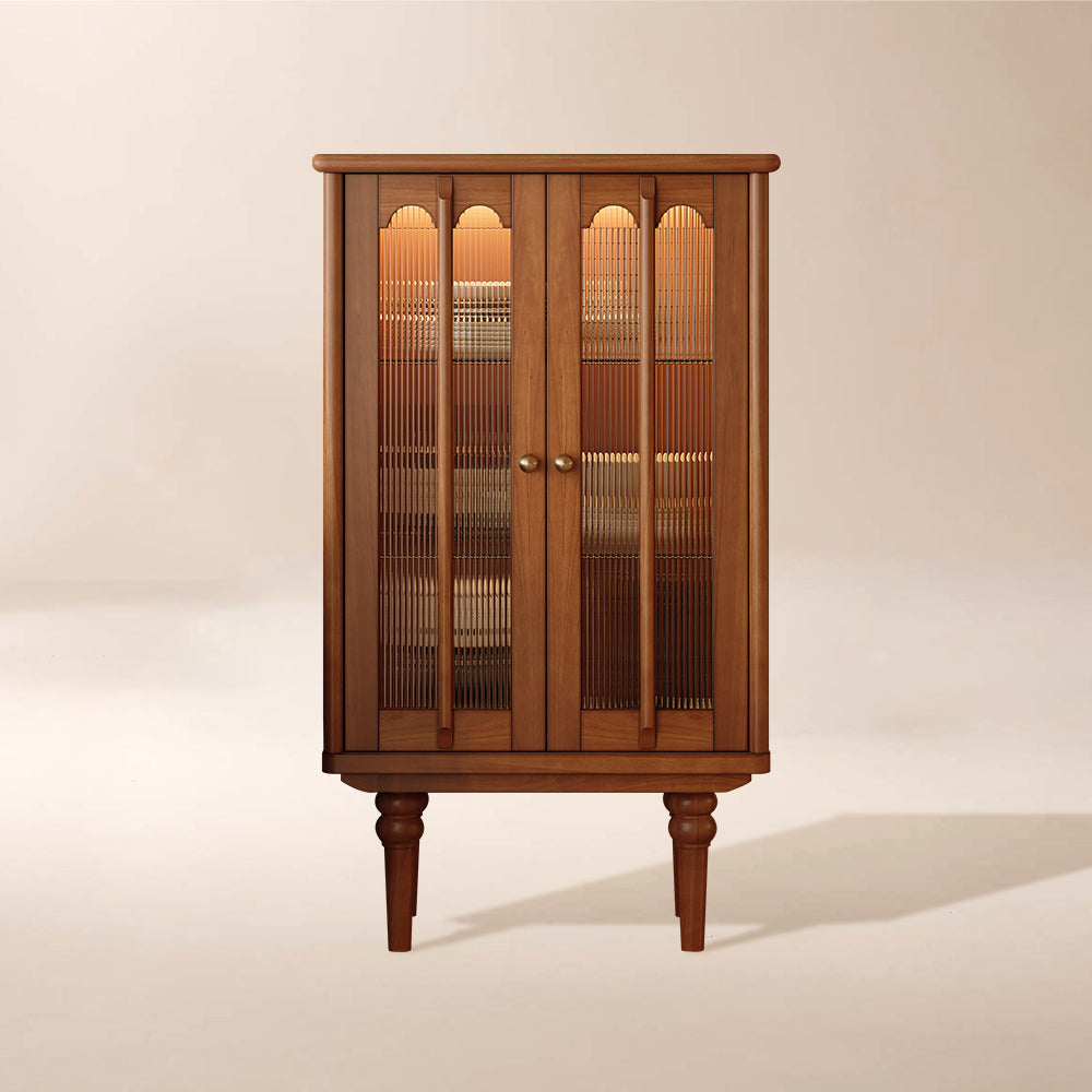Dressers & Cabinets